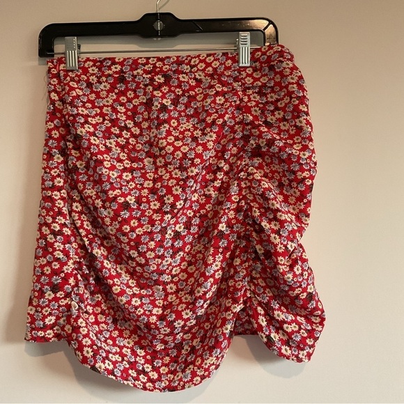 Ruched Drawstring Knot Ditsy Floral Skirt Size M. Mini Skirt Dainty Summer - Picture 5 of 6